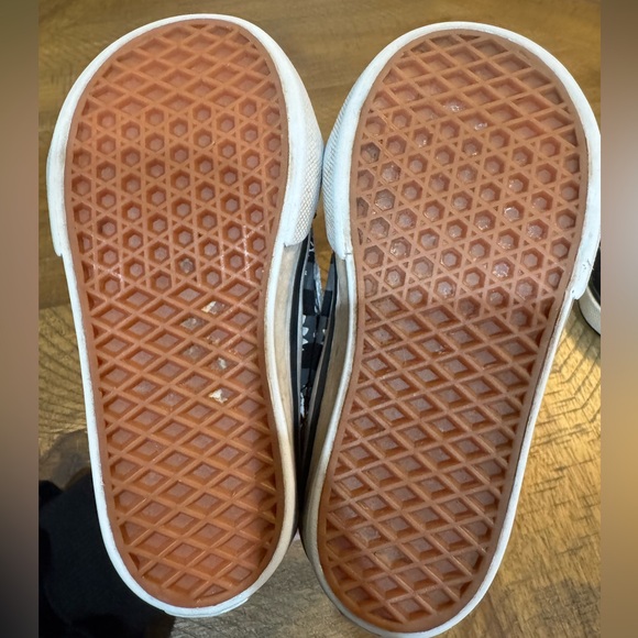 Vans Black and Gray Toddler Dinosaur High-Top Sneakers - Picture 6 of 8